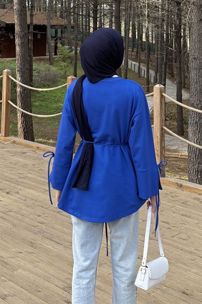 Yırtmaç Detaylı Sweat Saks Mavisi