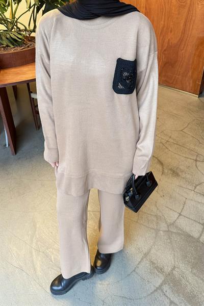 Dantel Cep Detaylı Triko Takım Camel