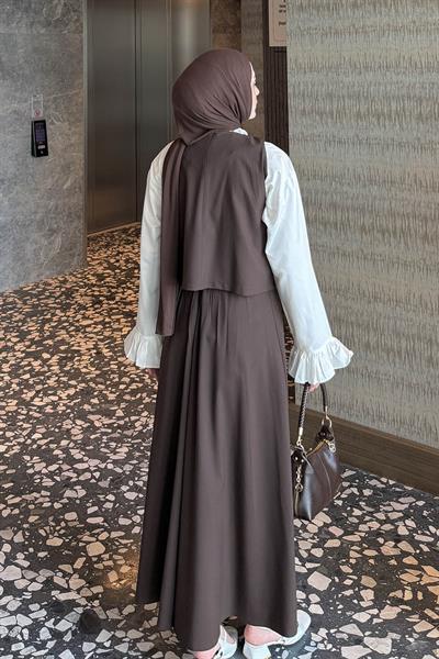 Düğmeli Yelekli Takım Acı Kahverengi