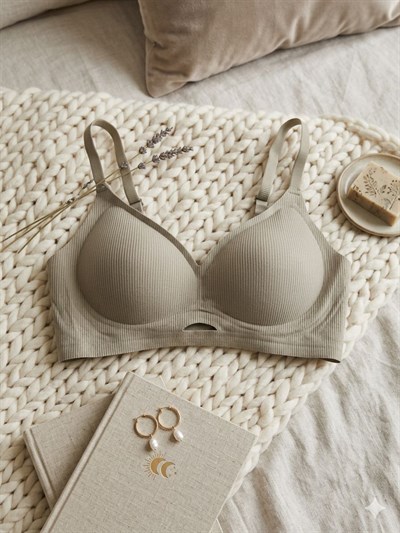 Lazer Kesim Hayalet Sütyen Çok Renkli