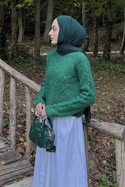 Örgülü Kazak Zümrüt Yeşili