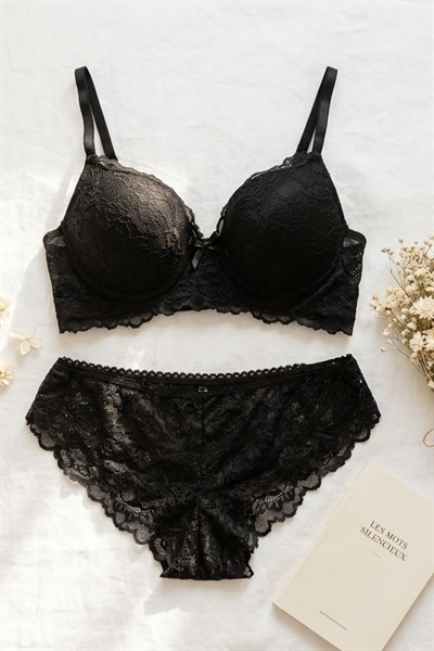 Dantelli Desteksiz Boş Sütyen Takım Siyah