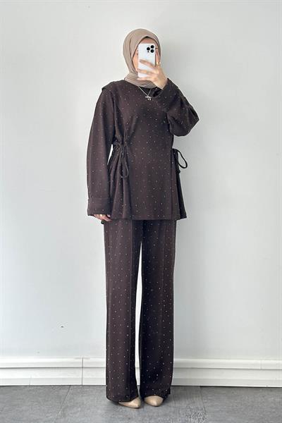 Tünel Detaylı Taşlı Takım Acı Kahverengi