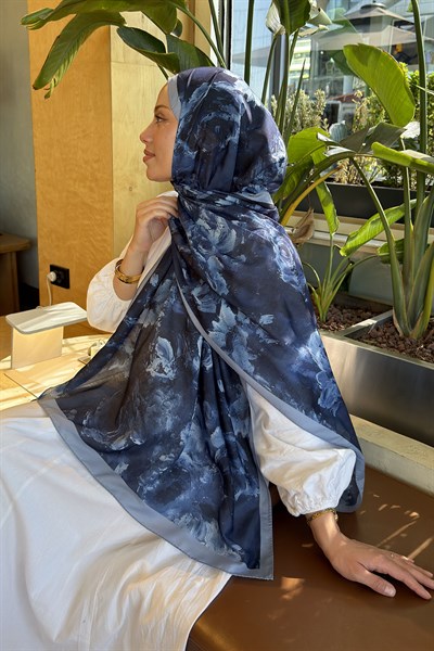 Gül Çiçek Desen Lara Soft Şal Lacivert