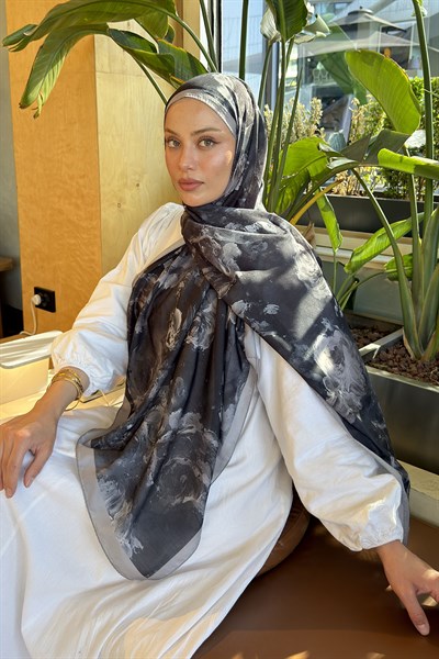 Gül Çiçek Desen Lara Soft Şal Siyah Füme