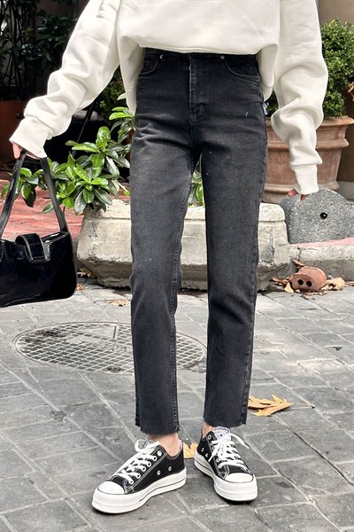 Kesik Paça Fit Jean Füme