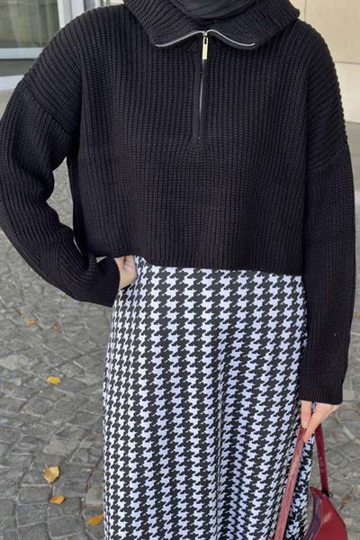 Yaka Fermuarlı Crop Triko Kazak Siyah