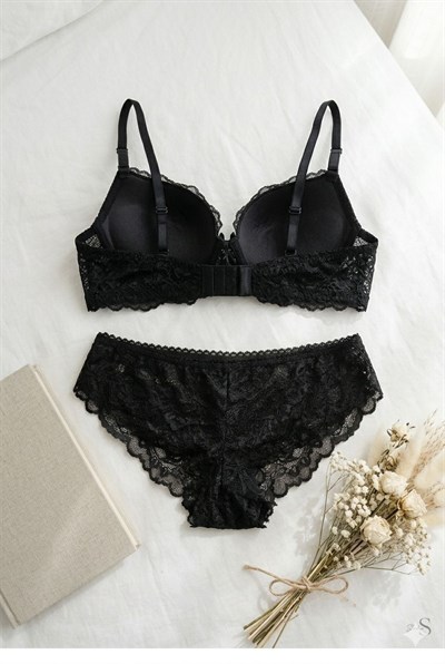 Dantelli Desteksiz Boş Sütyen Takım Siyah