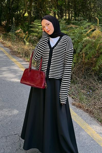 İnce Çizgili Triko Hırka Siyah