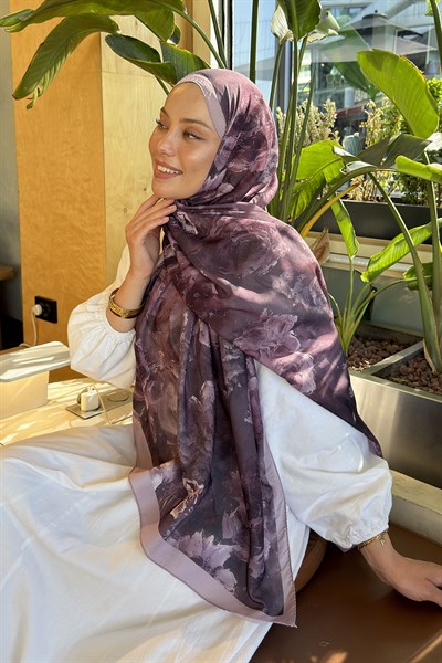 Gül Çiçek Desen Lara Soft Şal Mürdüm