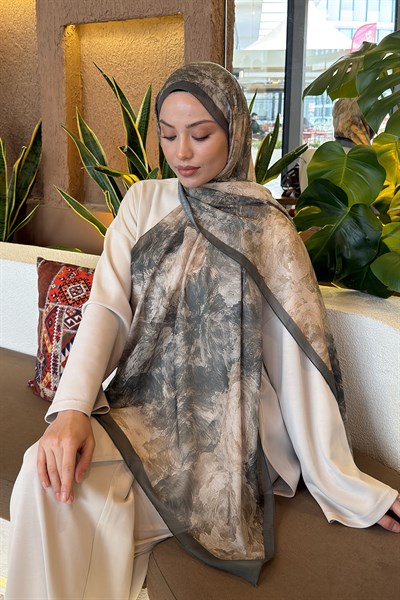 Gül Çiçek Desen Ferah Şal Yaprak Yeşili