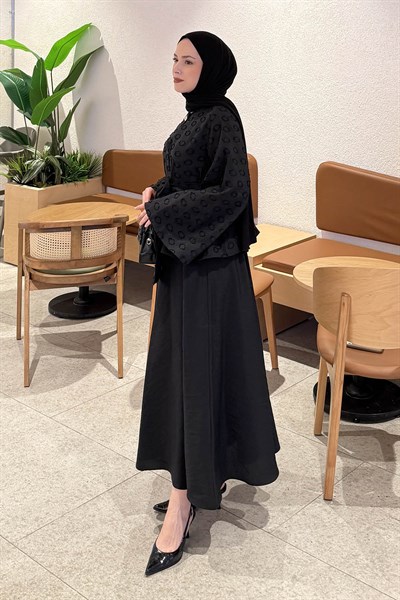 Kuşak Detaylı Bluz-Etek Takım Siyah