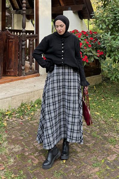 Fırfır Detaylı Hırka Siyah