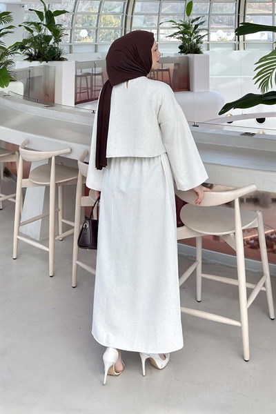 Etekli Tesettür Takım Taş