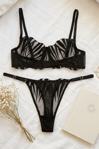 Dantel Desenli  Sütyen Takım Siyah