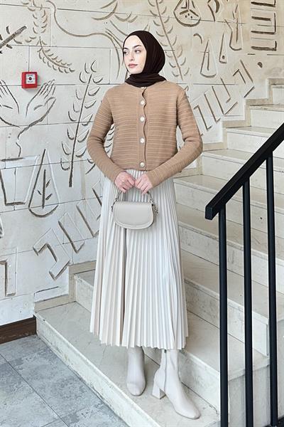 Links Desenli Crop Hırka Camel