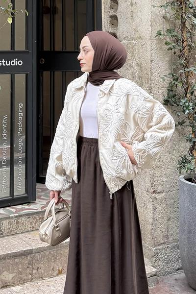Nakış Detaylı Mont Krem