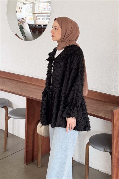 Püskül Detaylı Bağlamalı Tunik Siyah