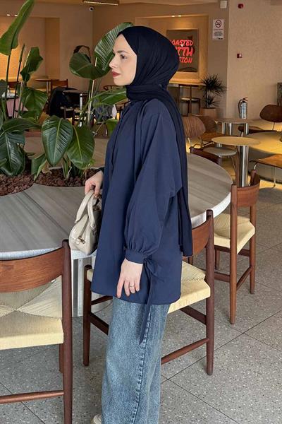 Kol Detaylı Gömlek 
Oversize Gömlek Lacivert