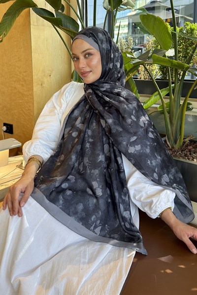 Çiçek Desen Lara Soft Şal Siyah