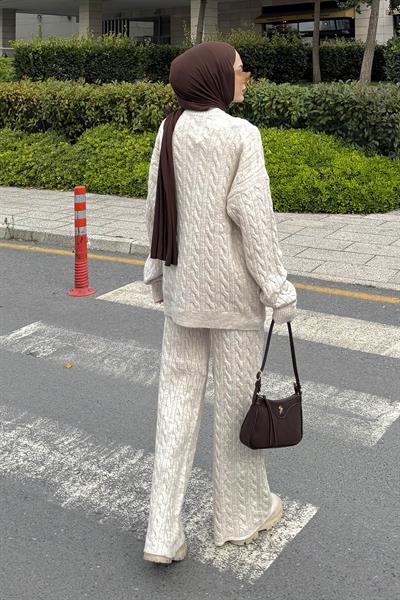 Örgülü Şardonlu Takım Taş