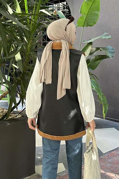 Garnili İçi Kürk Detaylı Deri Yelek Sütlü Kahve