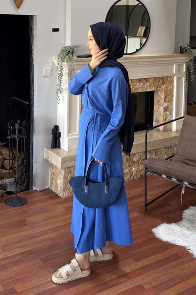 Eteği Bağlama Detaylı Takım Saks Mavisi