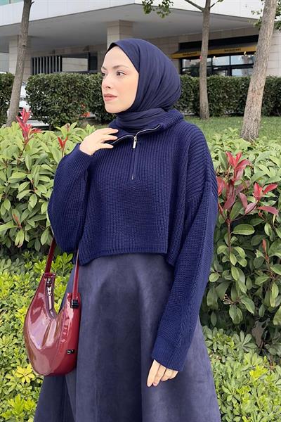Yaka Fermuarlı Crop Triko Kazak Lacivert