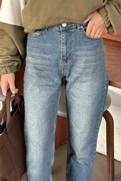 Kesik Paça Fit Jean Nostalji mavi