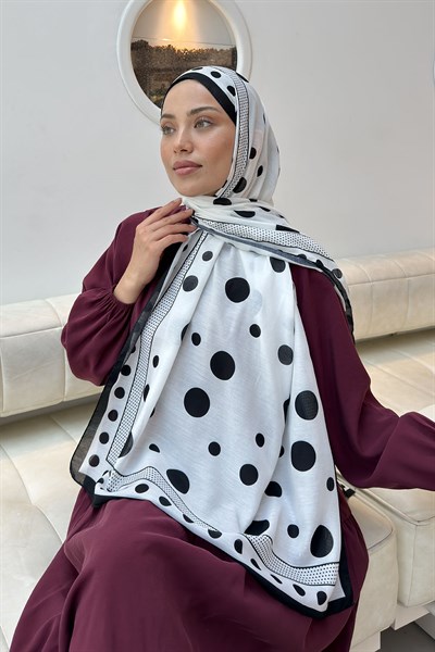 Puantiye Desen Soft Şal Siyah Beyaz
