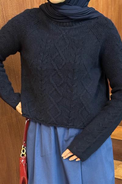 Örgülü Kazak Lacivert