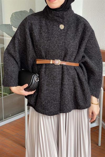 Hakim Yaka Kemer Detaylı Kaşe Panço Siyah