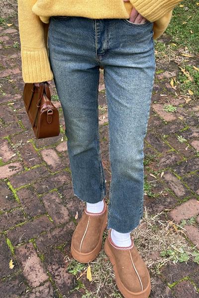 Kesik Paça Fit Jean Mavi Yıkama