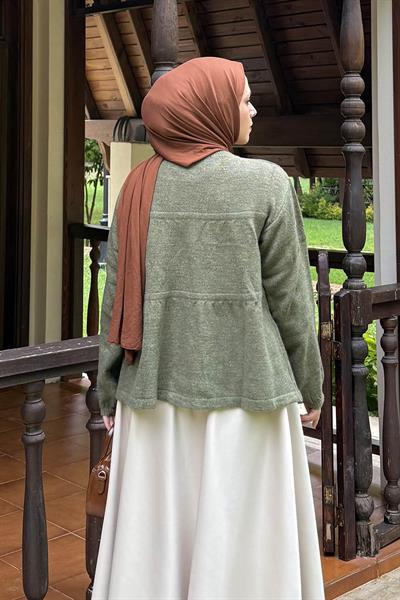 Yakası Bağcıklı Triko Kazak Haki