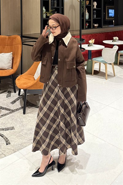 Yaka Detaylı Çıtçıtlı Ceket Acı Kahverengi