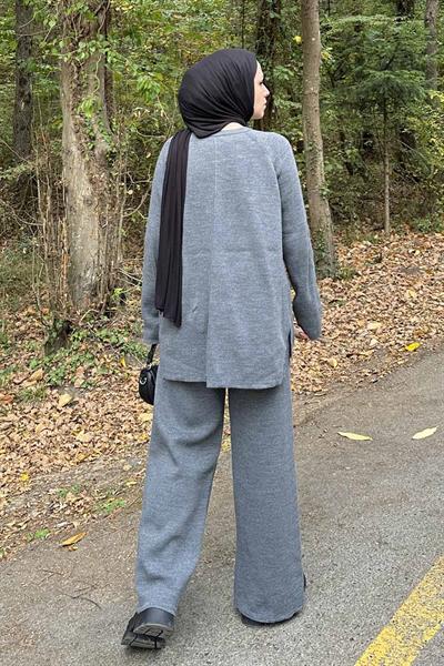 Basic Pantolon Önü Yırtmaçlı Triko Tesettür Takım Gri