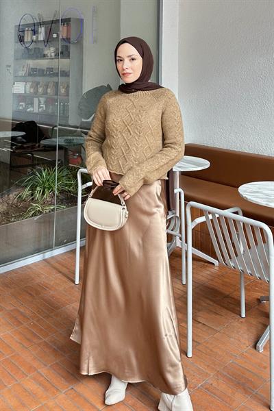 Örgülü Kazak Camel