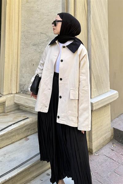 Yaka Detaylı Parka Taş