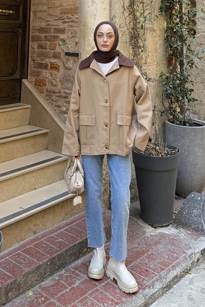 Yaka Detaylı Düğmeli Gabardin Ceket Camel