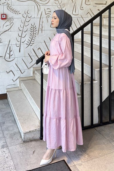 Kat Detaylı Bağlamalı Elbise Pembe