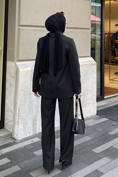 Çizgili Ceket Tesettür Takım Siyah