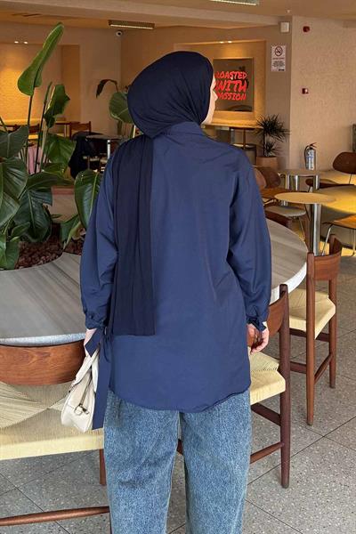 Kol Detaylı Gömlek 
Oversize Gömlek Lacivert