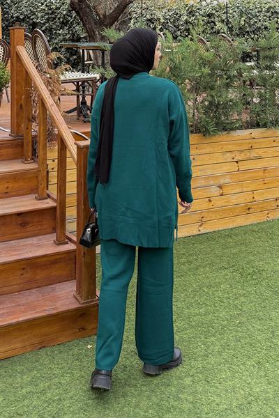 Aksesuarlı Triko Takım Zümrüt Yeşili