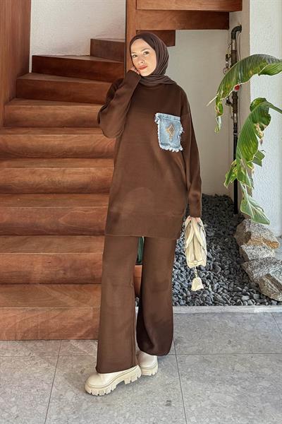 Cep Detaylı Triko Takım Acı Kahverengi