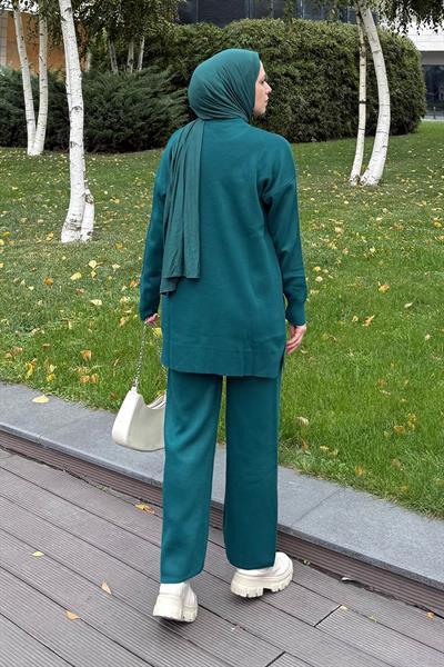 Çiçek Detaylı Triko Takım Zümrüt Yeşili