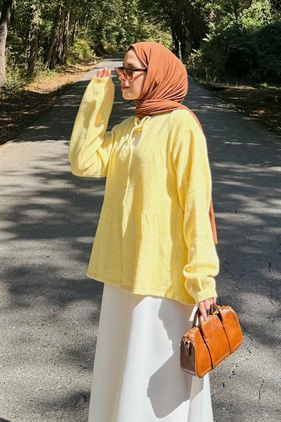 Yaka Bağlama Detaylı Kazak Sarı