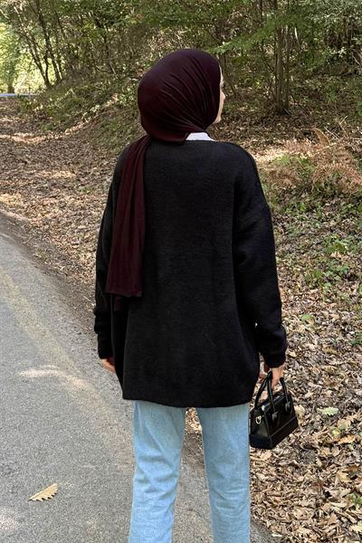 Kalp Nakış Detaylı Oversize Hırka Siyah