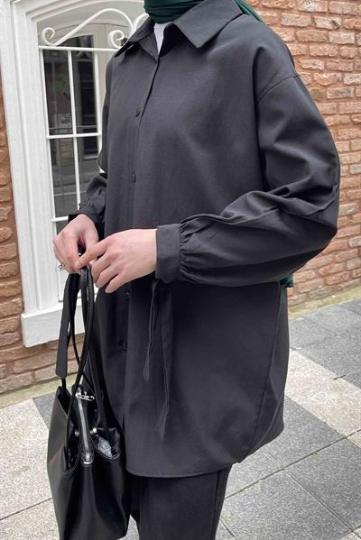 Kol Detaylı Gömlek 
Oversize Gömlek Siyah