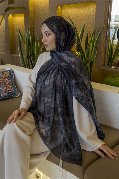 Gül Çiçek Desen Ferah Şal Siyah