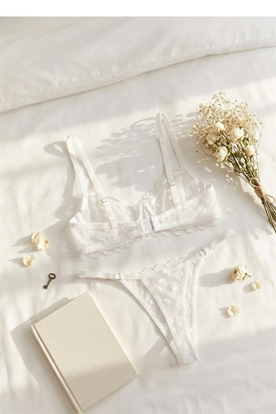 Kalp Nakışlı Tül  Sütyen Takım Beyaz